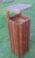 Dřevěný zahradní koš půlpalisáda 8cm s výkem.