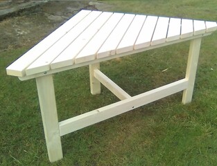 Zahradní dřevěný stůl rohoví 120x120cm